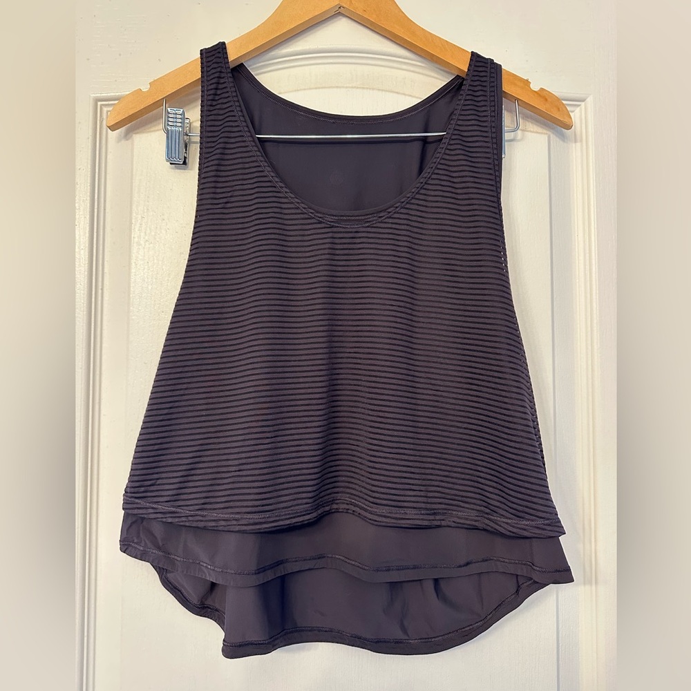 Lululemon double layered tank size 10